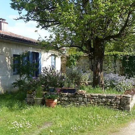 Сasa de vacaciones Maison Charentaise Chaillevette